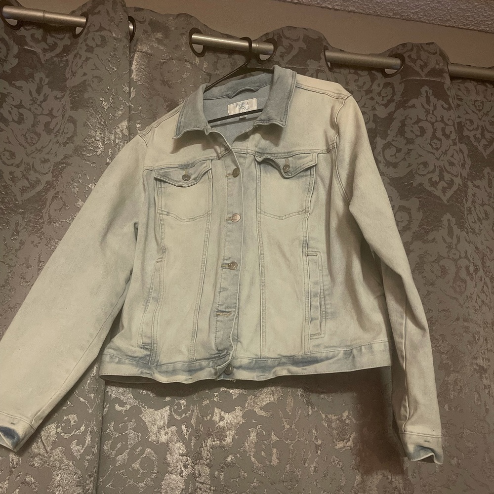 Light Colored Stretchy Jean Jacket